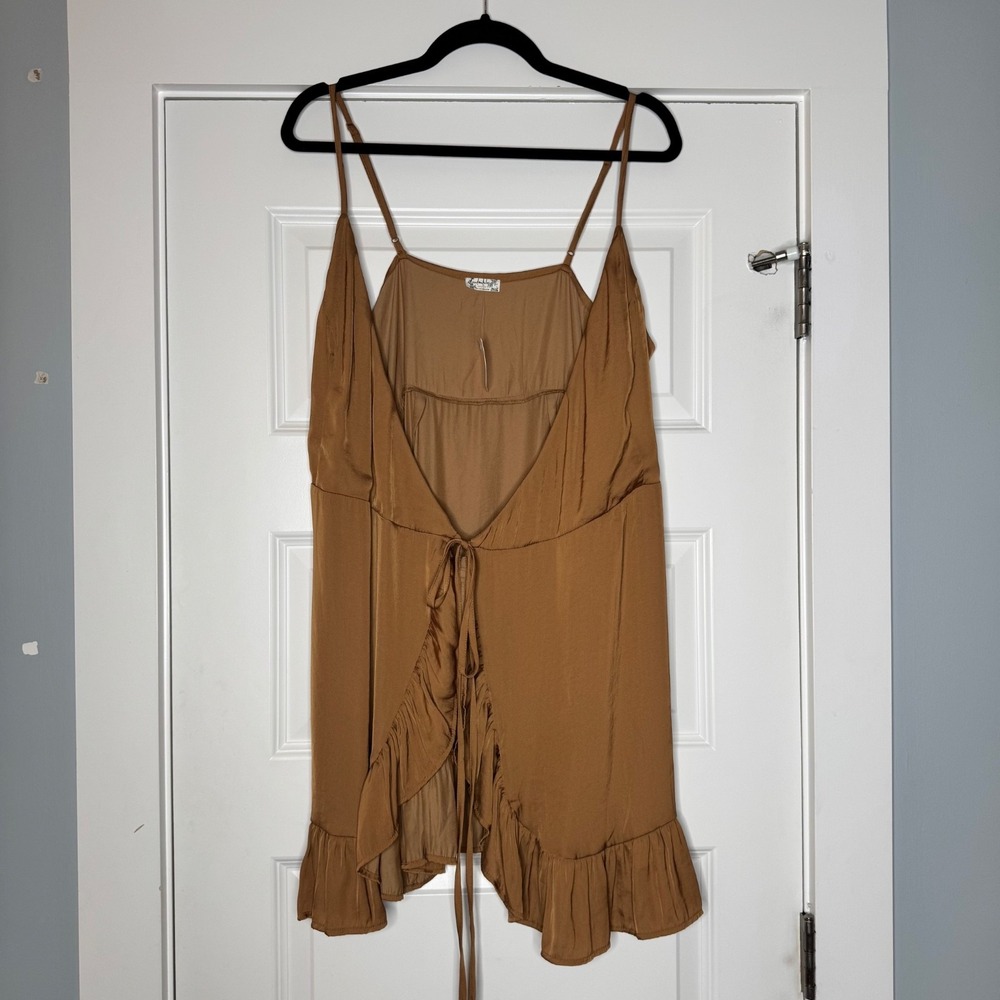 Free People All My Love Shine Mini Wrap Slip Dress Size Large Tan Brown NWT - Picture 5 of 12